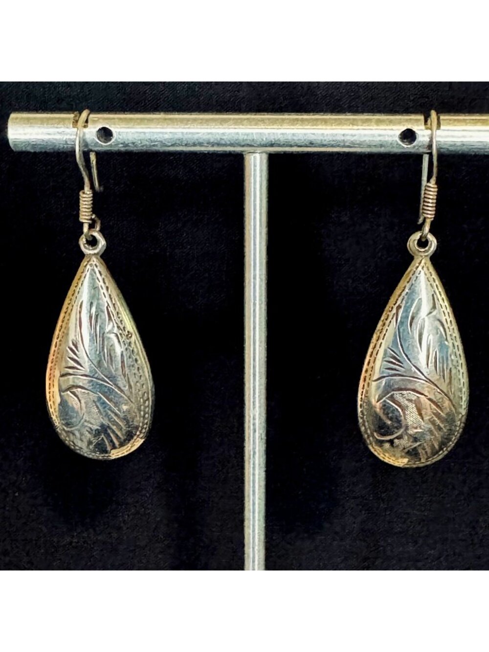 VTG Sterling Silver 925 Etched Design Teardrop Dangle Earrings Size 2" Length